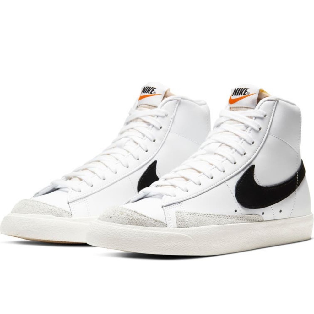 NIKE Blazer Mid High Top Sneaker
